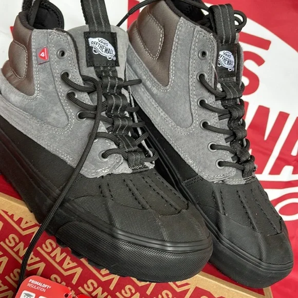 Vans WMNS Sk8-Hi Del Pat
Pewter/Black
VN0A5JMNPBQ boots - Picture 9 of 16